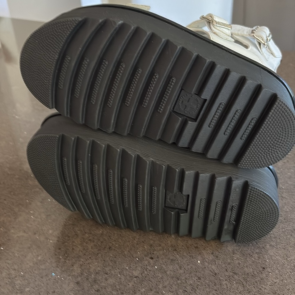 Dr.Martens Giavanna Leather Platform Sandals 7 - Picture 11 of 15